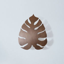 EnvostarwandlampFolahbladvormwalnoot40x35cm