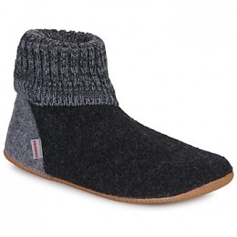 PantoffelsGiessweinWILDPOSPRIED