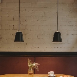 LEDS-C4Napahanglamp18cmzwart-goud