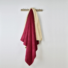 DeWitteLietaerTeddyLayaPlaidwinered150x200cm