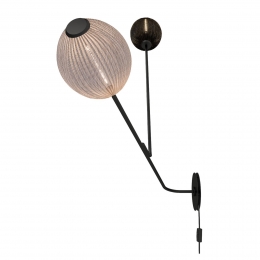 GubiwandlampSatellite2-lampszwartwit