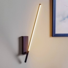 LEDS-C4TubsLEDwandlampdraai-enzwenkbaar