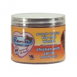 RenskeKattensnackGezondeBeloningHartjesKipWortel100gr