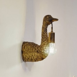 LindbywandlampNirvathiaboeketmessingkleurigmetaal