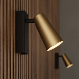LucandespotAngelinamessinggoudmetaal1-lamp