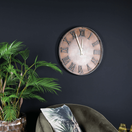 KlokTherronRustMetaalAntiek