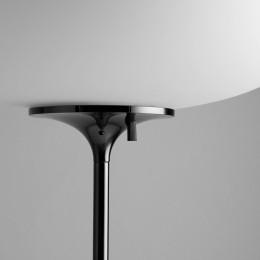 GUBIStemlitevloerlampzwart-chroom110cm