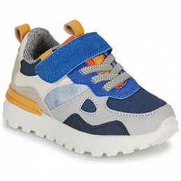 LageSneakersShooPomJOGGYSCRATCH