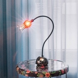 SerienLightingserienlightingPoppytafelzwartrubijnrood