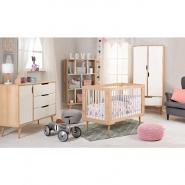 BabykamerMarloesNaturelLedikantCommode2-Deurskast
