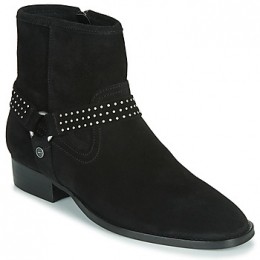 LaarzenIkksBOOTSGAUCHO