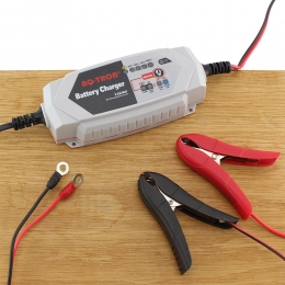 AQ2000AcculaderDruppellader6Ven12V