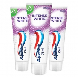 3xAquafreshTandpastaIntenseWhite75ml