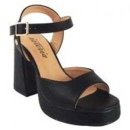 SportschoenenIsteriaSandaliaseora24048negro