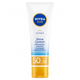 3xNIVEASunShineControlZonnecrmeGezichtSPF5050ml