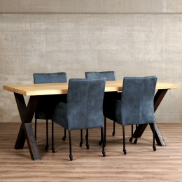 Setvan4lereneetkamerstoelen-metwieltjesenarmleuning-blauwleer-EchtleerModernontdekdeveleLeersoortenenKleurenbijShopX