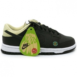 LageSneakersNikeDunkLowLx