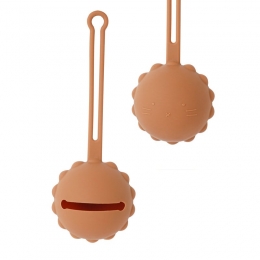 Dutsi-WelpjeSerie-SiliconenFopspeenhouder-LeeuwenOntwerp-Kaneelbruin