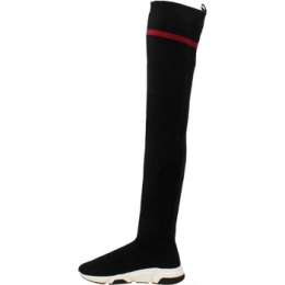 LaarzenYellowBETTS04