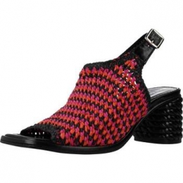 SandalenPonsQuintanaPEKIN