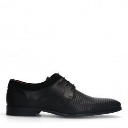 Zwartelerenveterschoenen