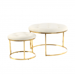 Setvan2poefsBeckyHearthomeLiving