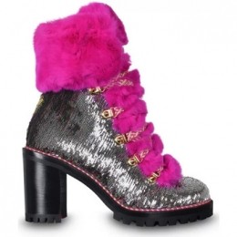 LaarzenChristianLouboutin-