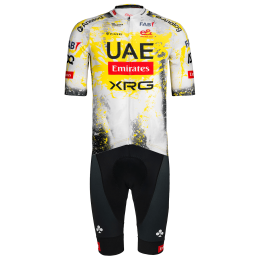 UAETeamEmirates-XRGTDF-CelebrationSetfietsshirtfietsbroekset2