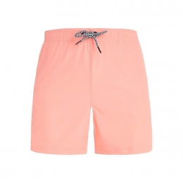 ProtestYessineBeachshort