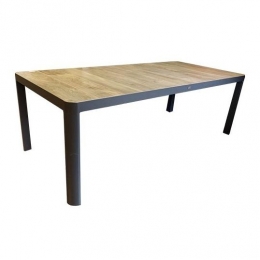 TuintafelMarmaristuinmeubelOWN-Own