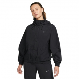 NikeStorm-FITSwiftJacketDames