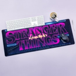 StrangerThingsLogobureauonderlegger