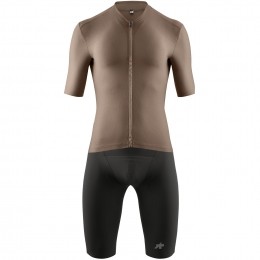 ASSOSEquipeRS11Setfietsshirtfietsbroekset2artikelenvoorheren