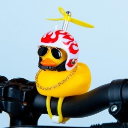 Fietsbadeend-Vlammenwitrood