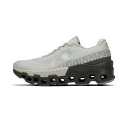 OnCloudmonster2Dames