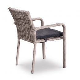 PasoStapelstoelOffwhiteOWN-Own