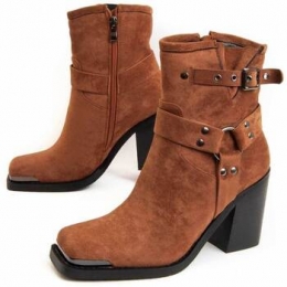 LaarzenMontevita96686