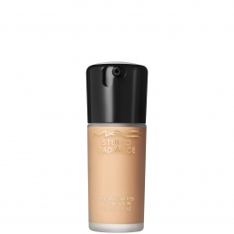 MACStudioRadianceSerumPoweredFoundation30mlVariousShades-C35