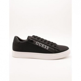 LageSneakersGuess-
