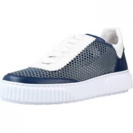 SneakersWeekend16004W