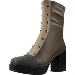 LaarzenNoaHarmonMARIANNE