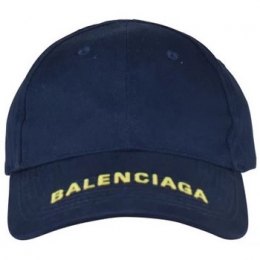 PetBalenciaga-