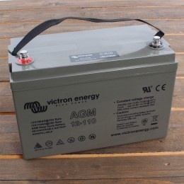 AGM12V110AhDeepCycleAccu-M8insert