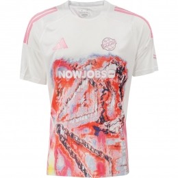 adidasMastersofMadnessRacingPannakoekVoetbalshirtWitOranjeRoze