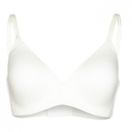 VoorgevormdebhTriumphBODYMAKEUPSOFTTOUCH