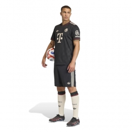 adidasBayernMnchen3eTenue2025-2026