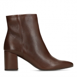 Bruinelerenenkellaarsjesmethak