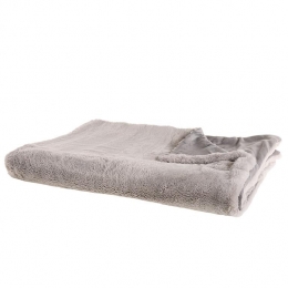 Beliani-CHAAB-Plaid-Lichtgrijs-150x200cm-Polyester