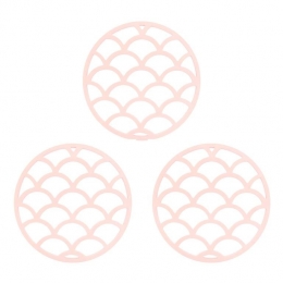 KrumblePannenonderzettermetschubbenpatroon-Roze-Setvan3