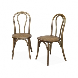 sweeek-Vintagehoutenenrotanstoelsetvan2